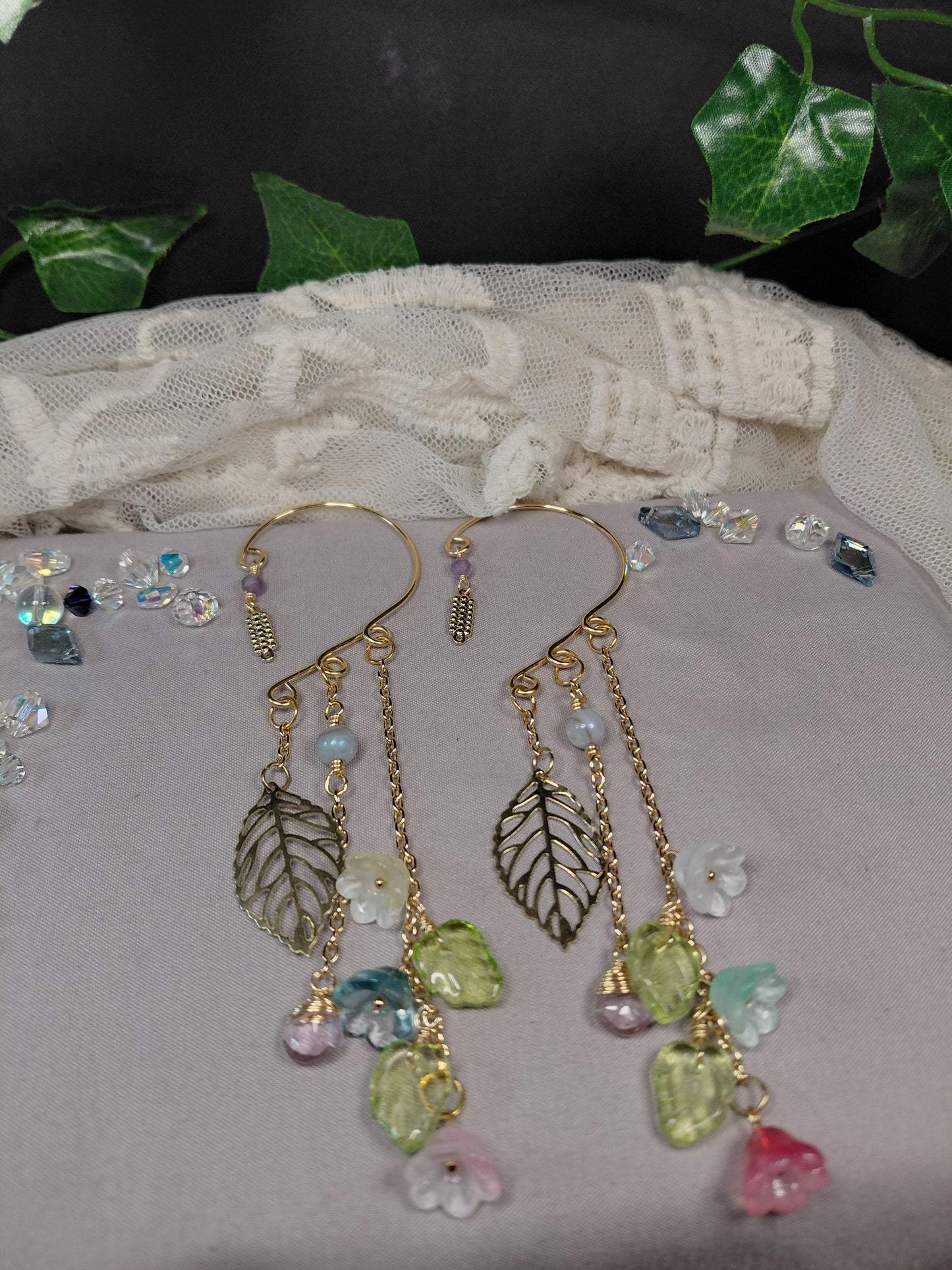 Sovereign Lilly Earcuffs